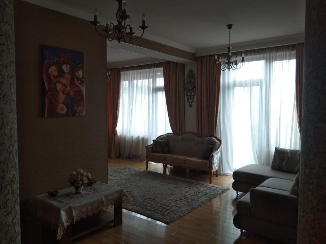 Avlabari Old Town Residence Tbilisi Bagian luar foto